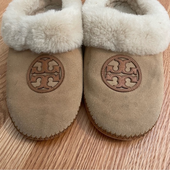 Tory Burch Coley Tan Suede Shearling Lined Slippers Size 9 - Picture 2 of 6